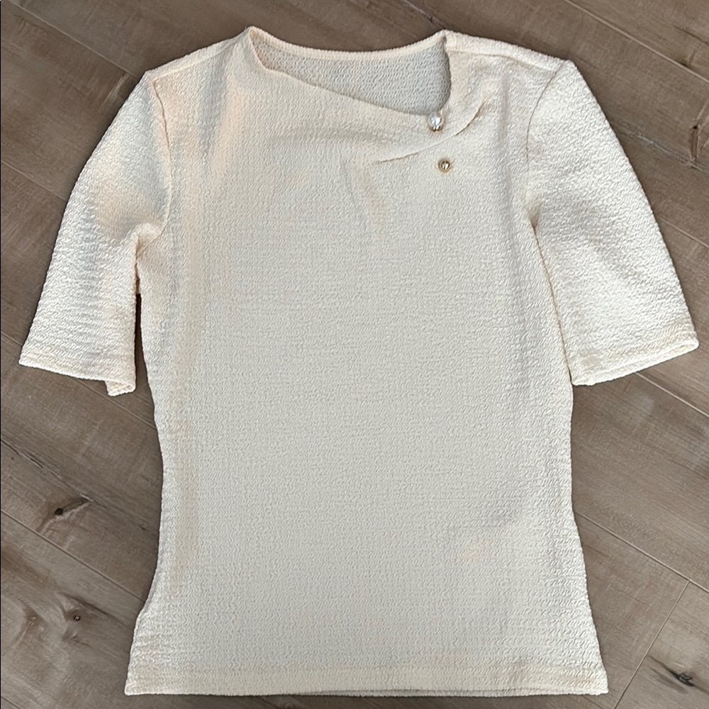 Elegant Cream Motf Women's Top